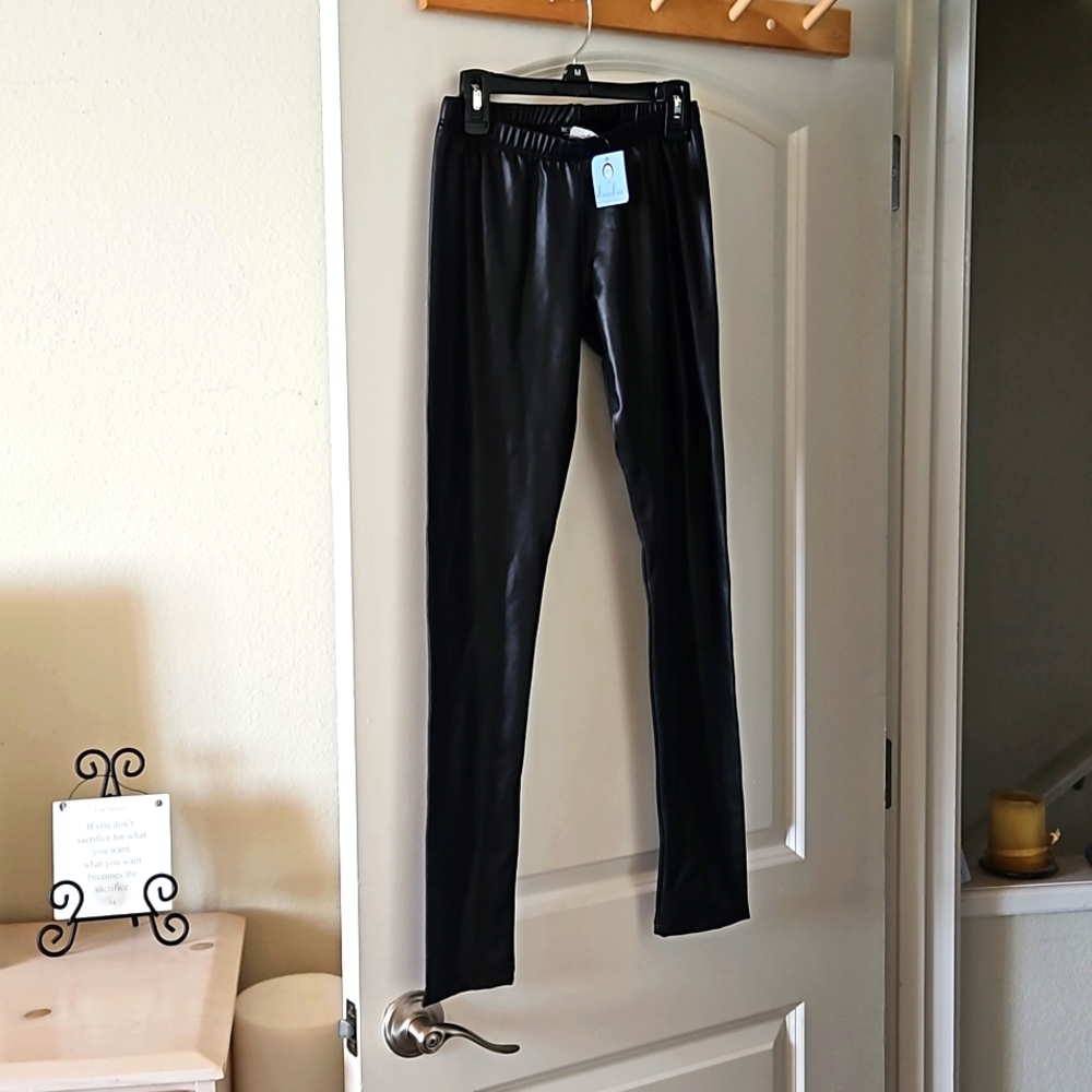 Black pleather leggings small